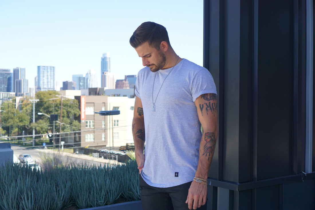 MEN'S LARGE STAINLESS STEEL PENDANT